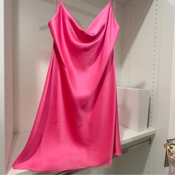 Alice + Olivia Vibrant Pink silk Dress new women - Picture 1 of 5